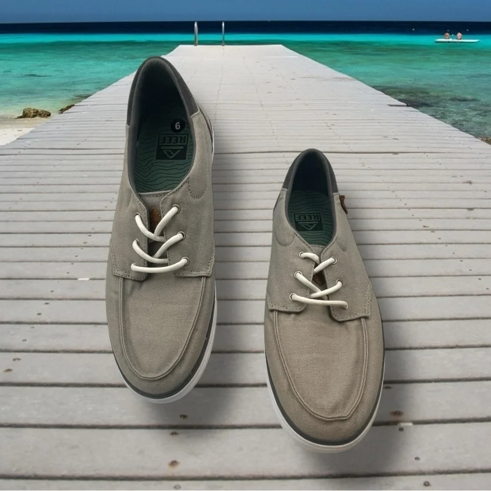 Reef Men's Deckhand 3 Boat Show Sneaker Size 9